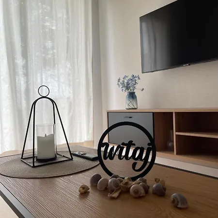 Donna Aparts Apartment